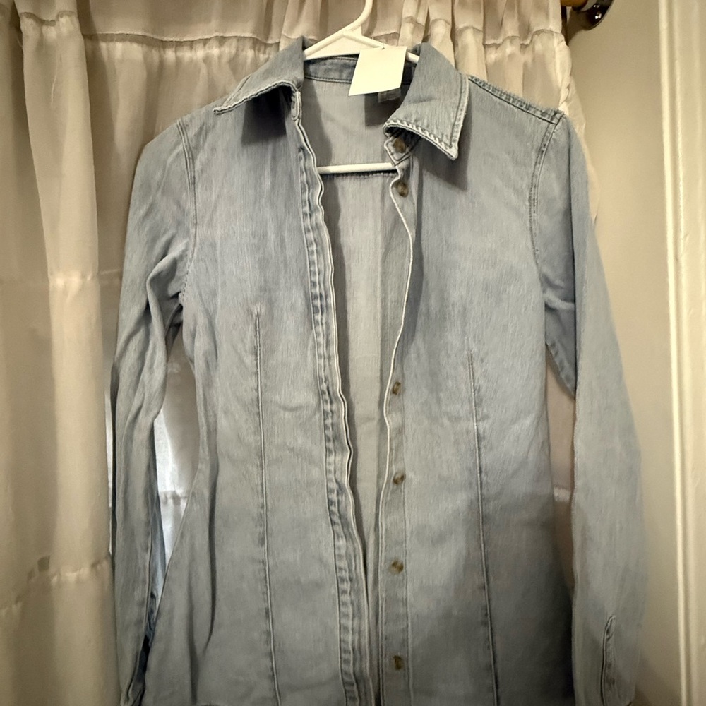 H&M Light Blue Button Down Shirt